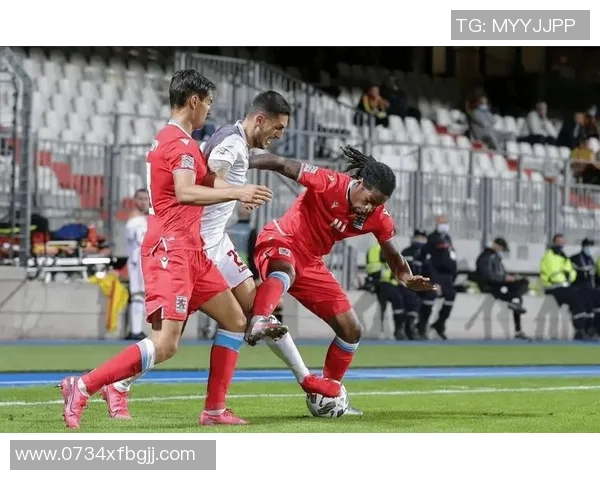 欧青赛U21精彩对决荷兰队迎战苏格兰队争夺晋级名额