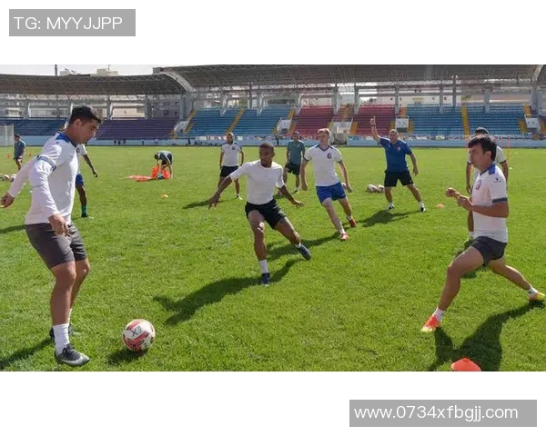 广州足球队战术创新引领潮流助力球队崛起成为新标杆 广州足球队战术创新引领潮流助力球队崛起成为新标杆