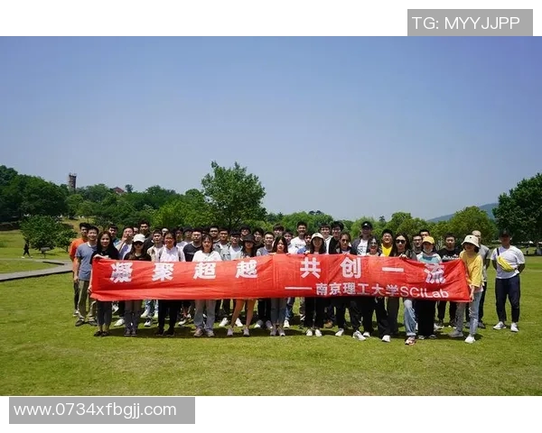 南京乒乓球队默契配合探秘：团队协作如何助力竞技水平提升