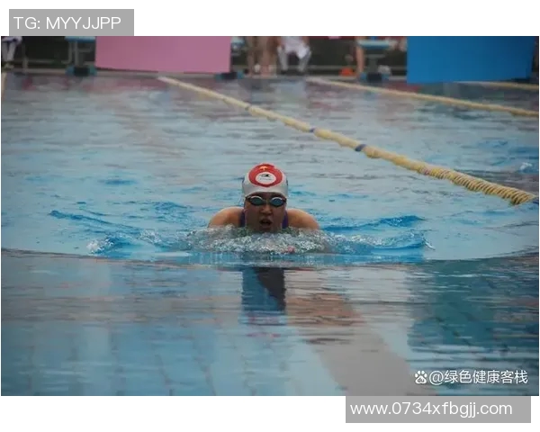 传奇游泳选手的奋斗历程与世界纪录背后的故事